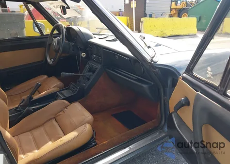 1989 Alfa Romeo Spider Veloce из США, поврежденный, VIN ZARBA5583K1066255